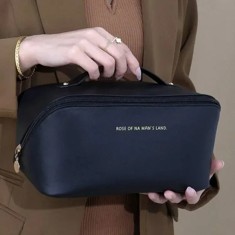 Bolsa Nécessaire Fashion: Transforme Sua Rotina com Elegância, Estilo e Praticidade